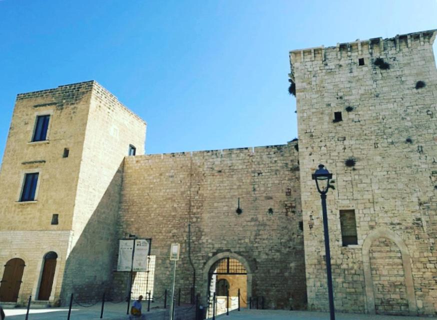 ביצ'לייה La Torretta Di Gigi - Soggiorno In Torre Medievale מראה חיצוני תמונה